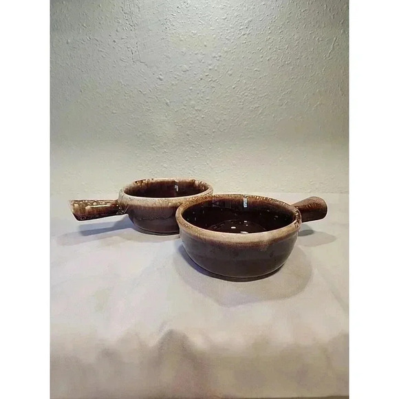 McCoy‎ 7050 Glazed Pottery French Onion Brown Drip Soup Bowl w/Handle SET OF 2 - Picture 1 of 5